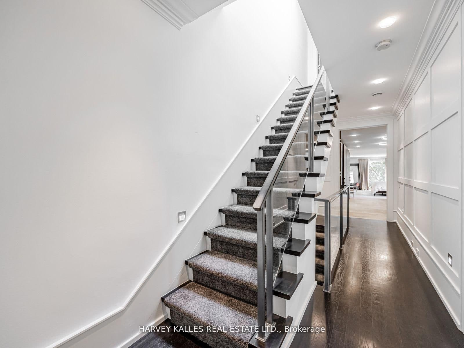 80 Hazelton Avenue thumbnail 32