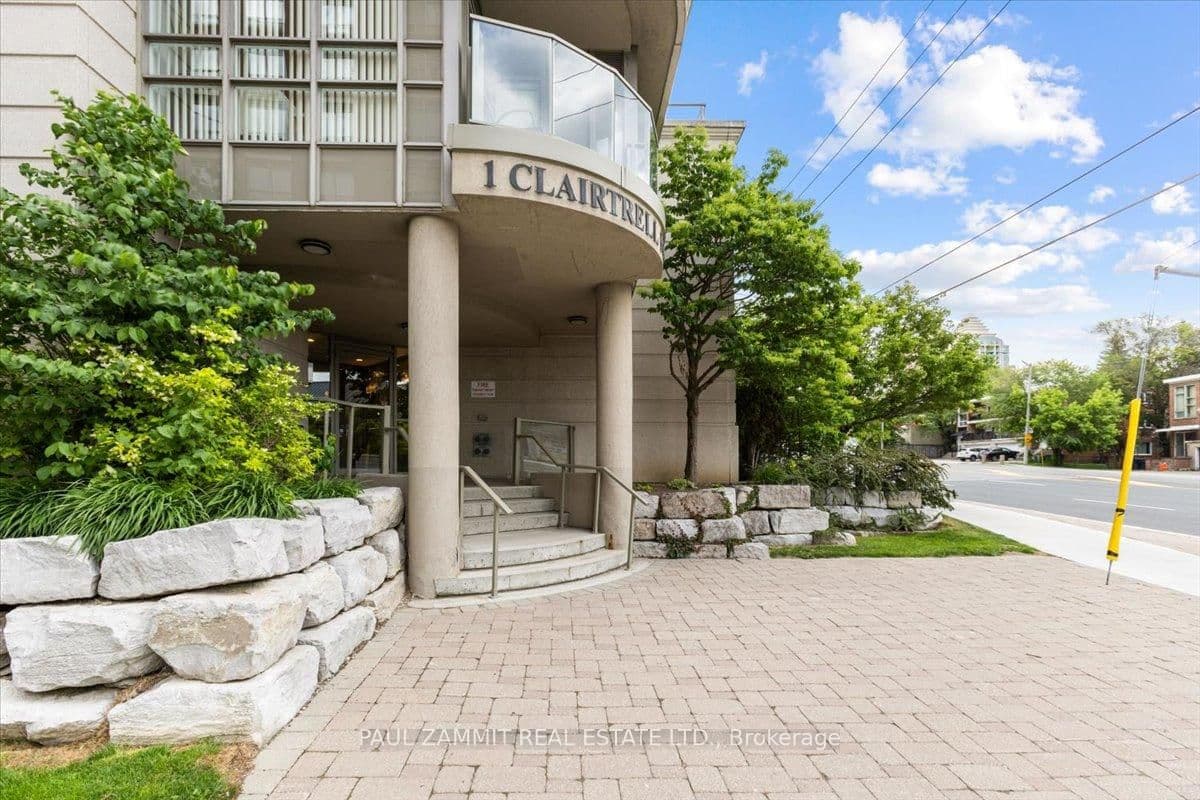 1 Clairtrell Road, Unit 101 thumbnail 19