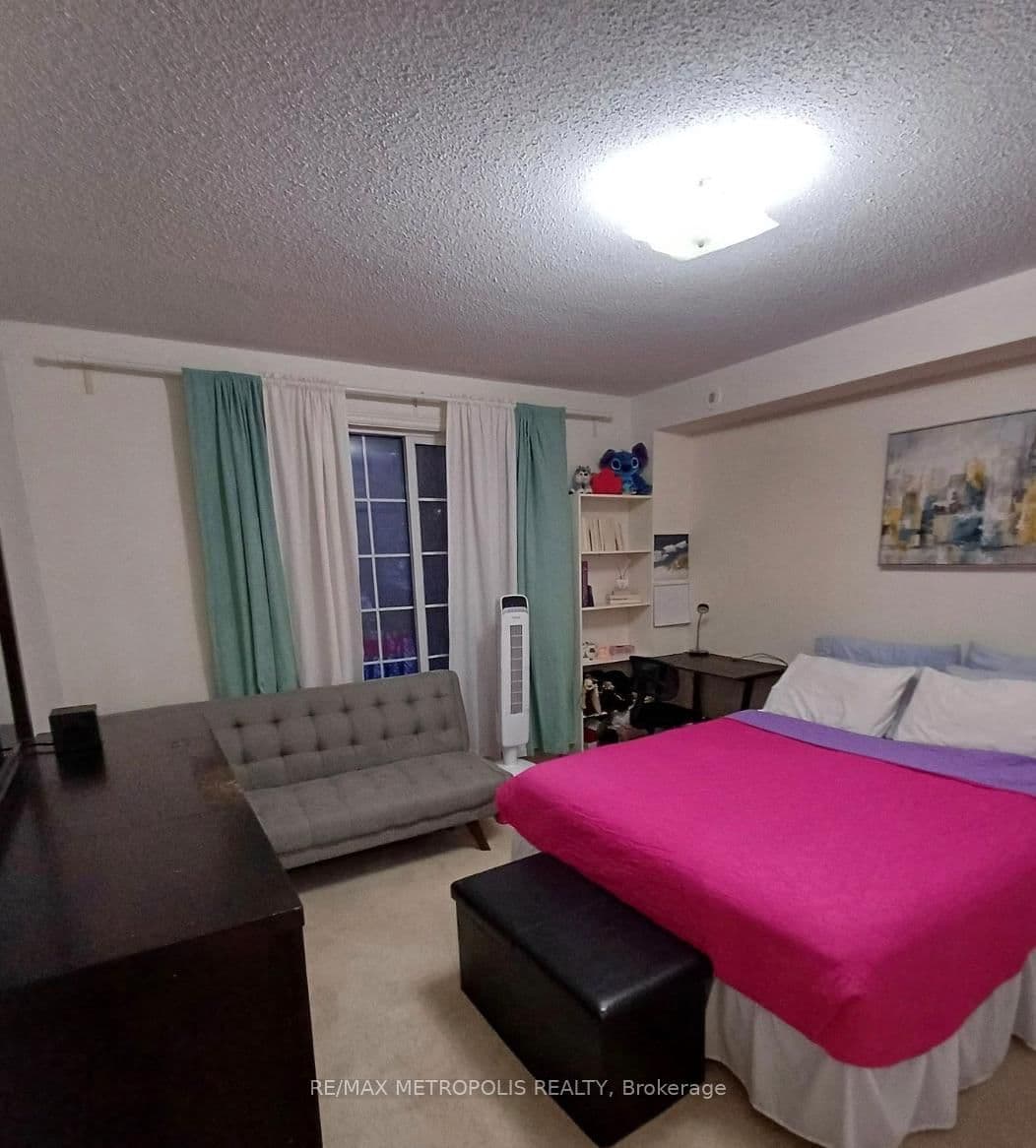 45 Cedarcroft Boulevard, Unit 12 thumbnail 4