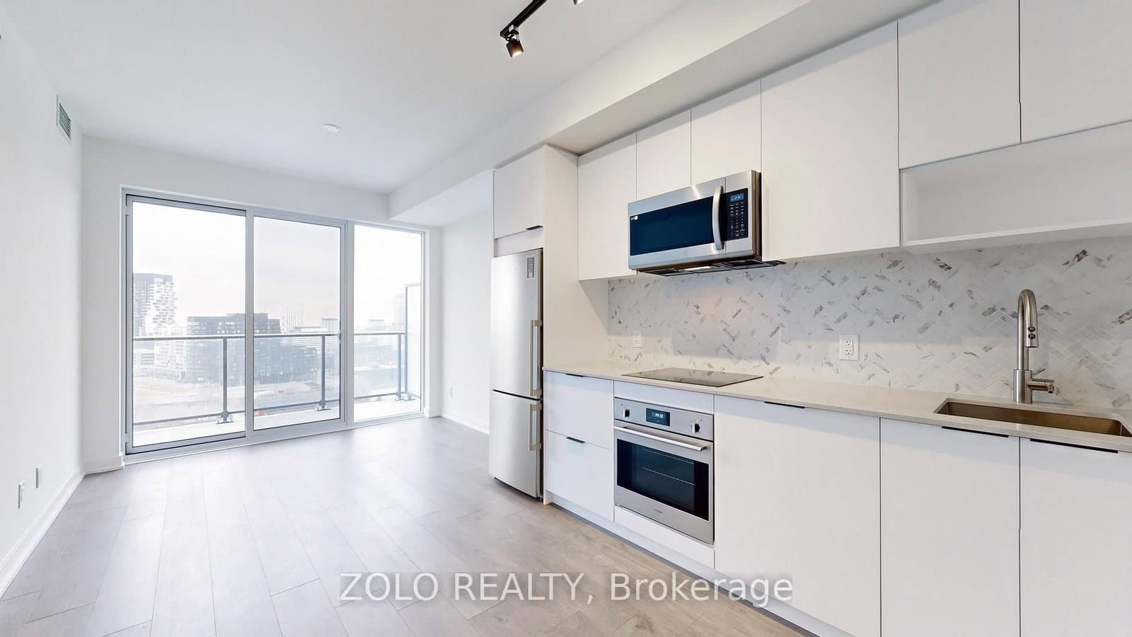 5 Defries Street, Unit 1504 thumbnail 4