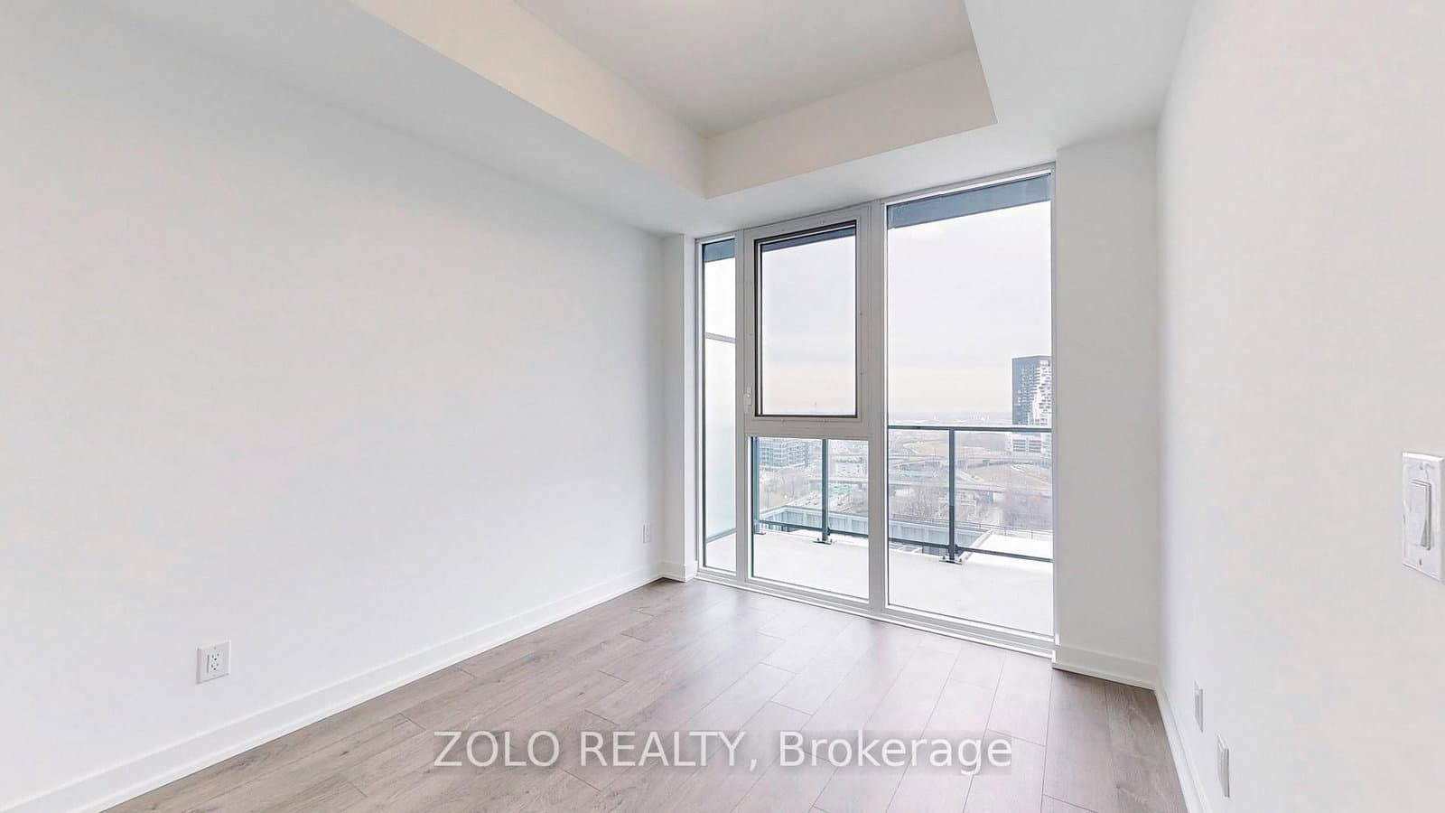 5 Defries Street, Unit 1504 thumbnail 8