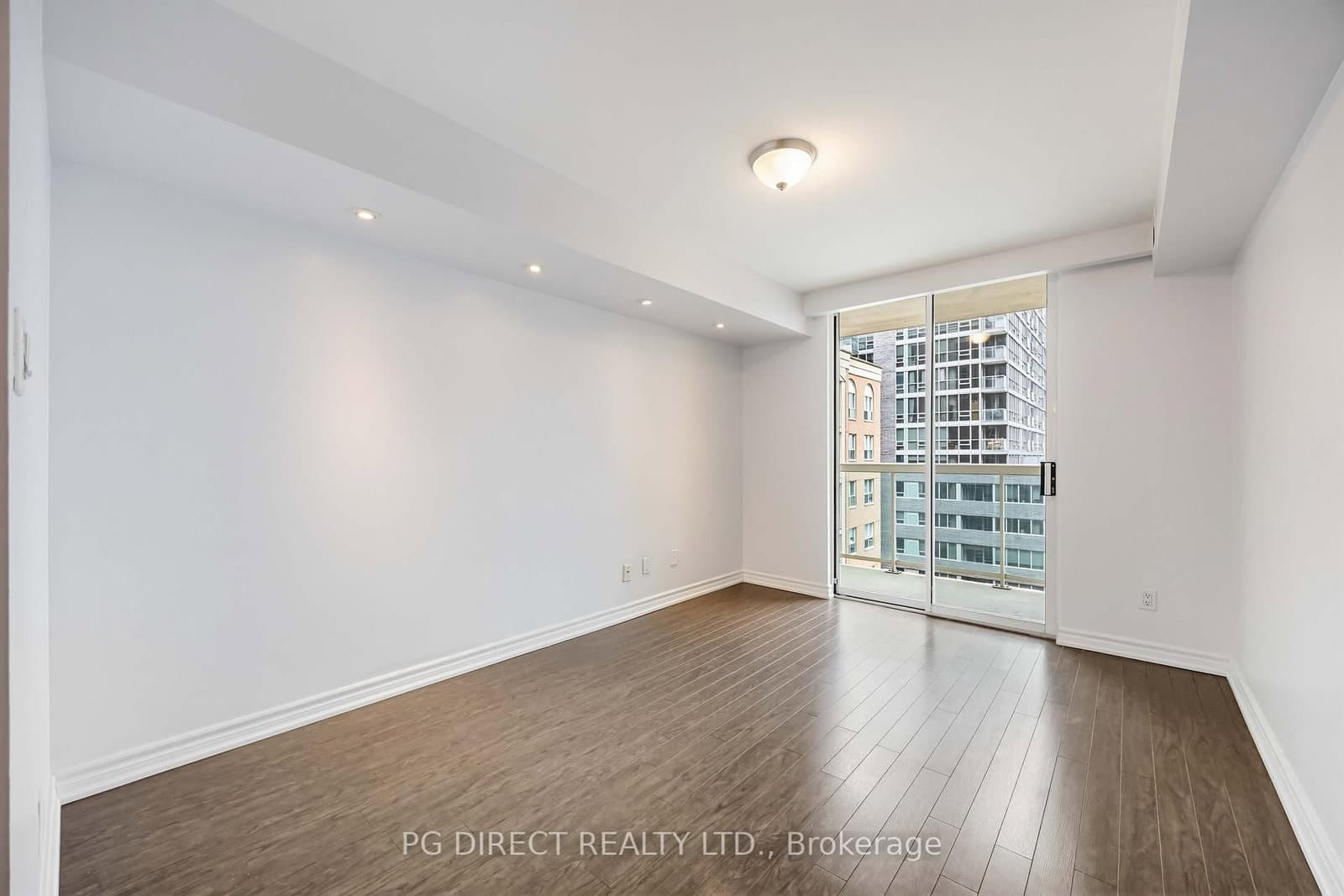 323 Richmond Street E, Unit 807 thumbnail 13