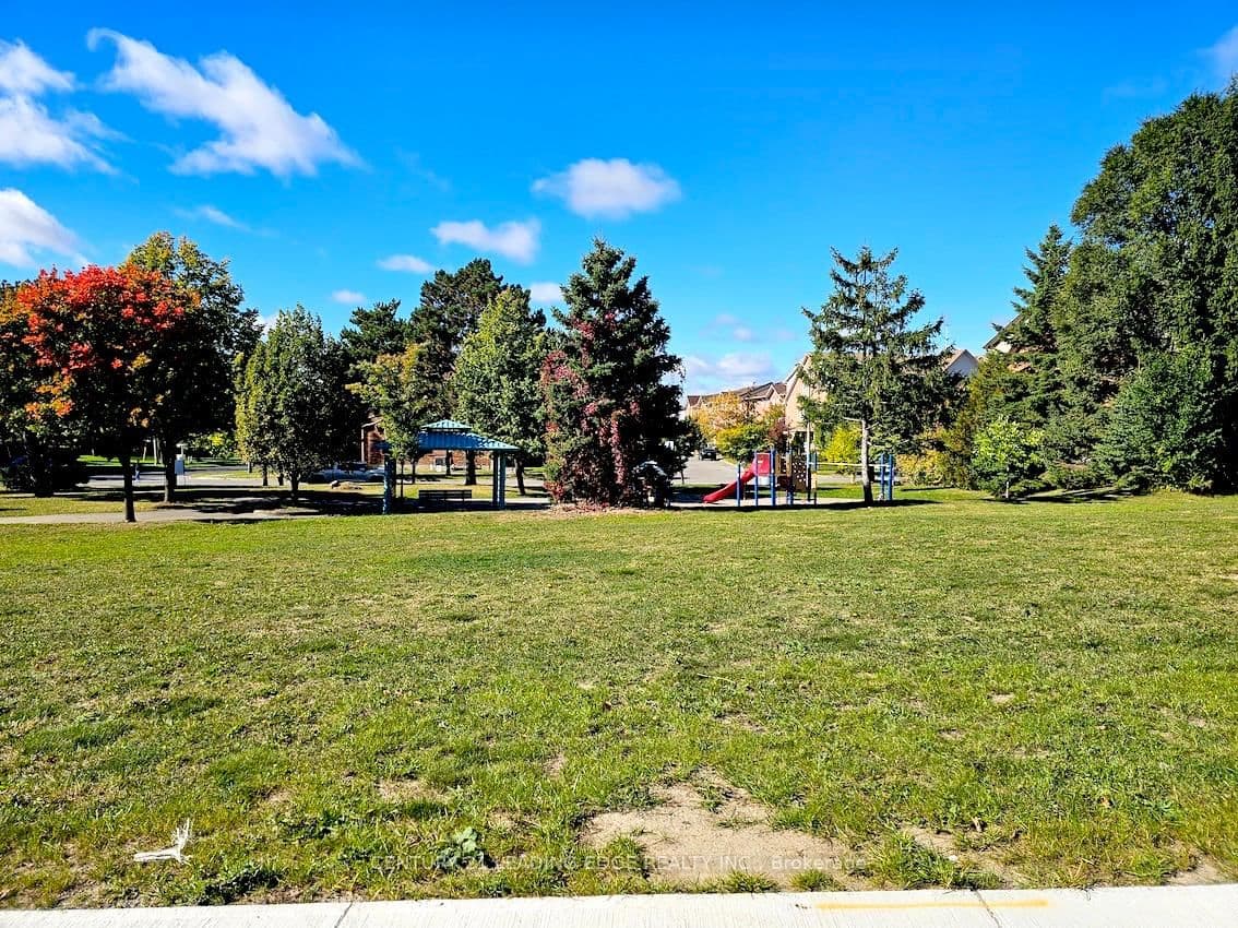 10 Spruce Pines Crescent, Unit Room2 thumbnail 23