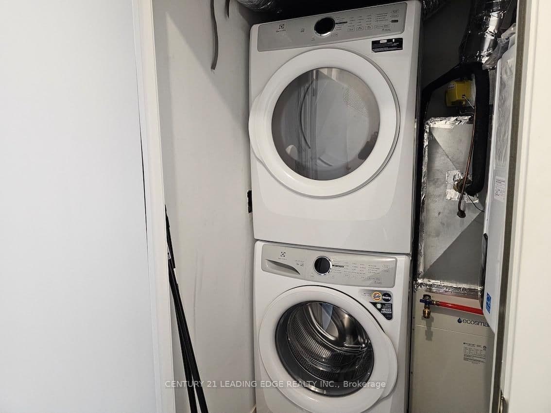 10 Spruce Pines Crescent, Unit Room2 thumbnail 9