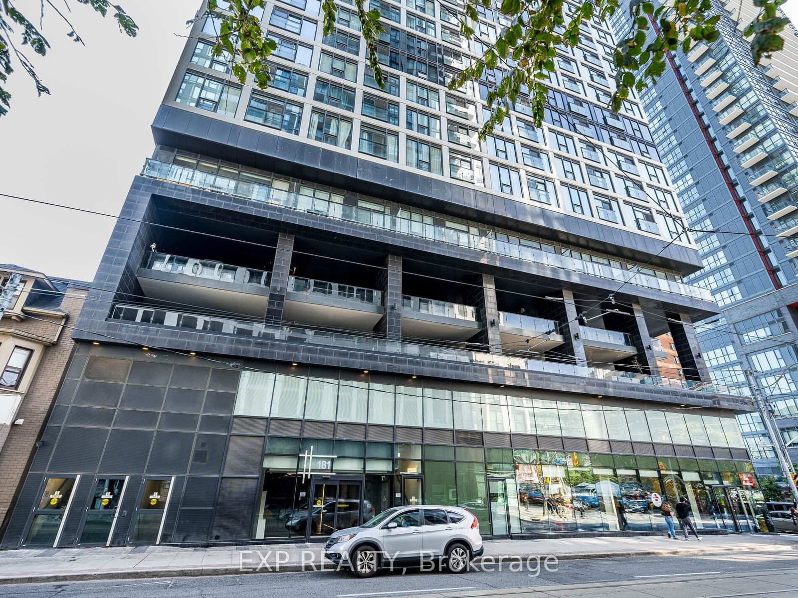 181 Dundas Street E, Unit 3708 thumbnail 2