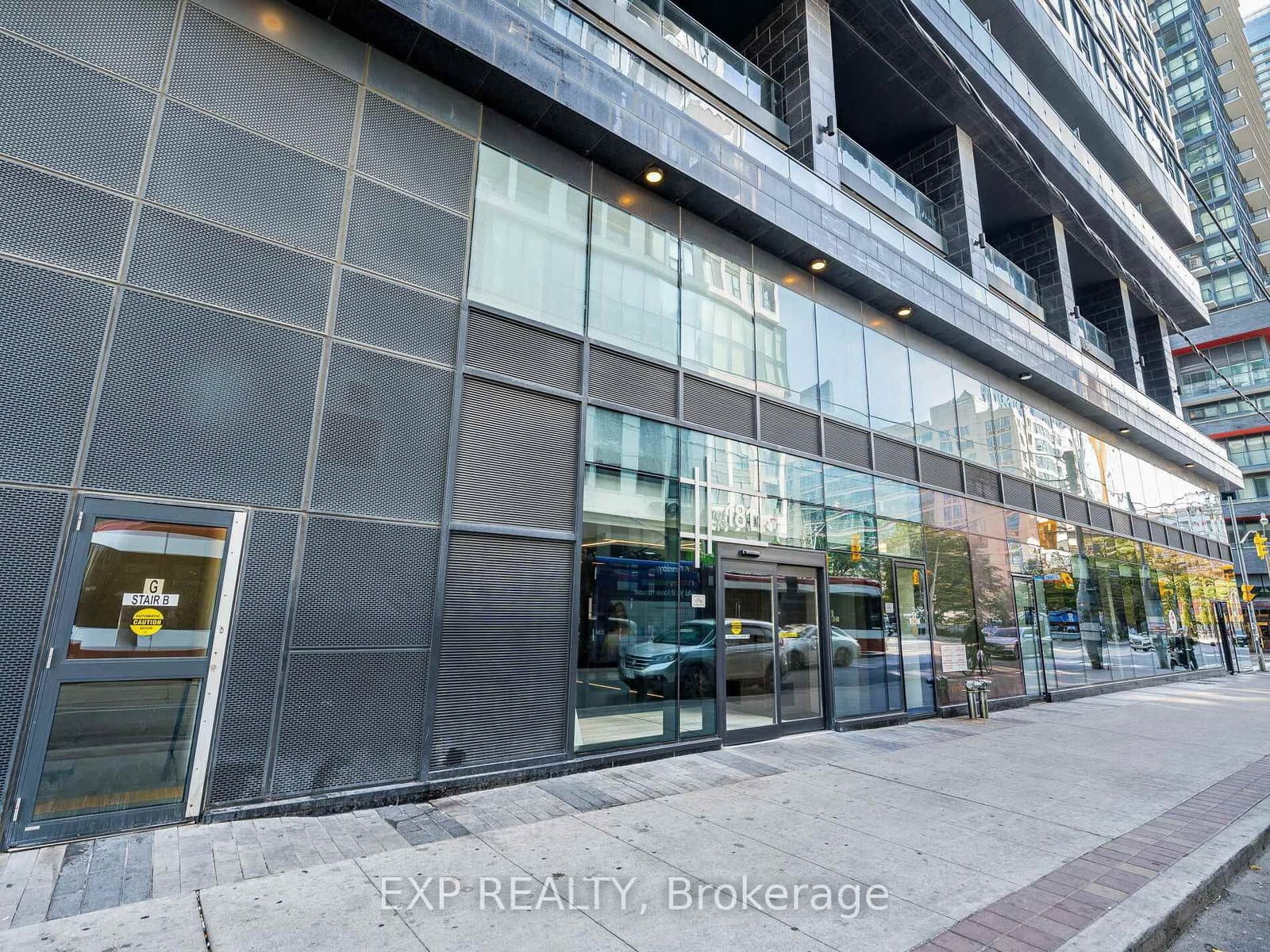 181 Dundas Street E, Unit 3708 thumbnail 3