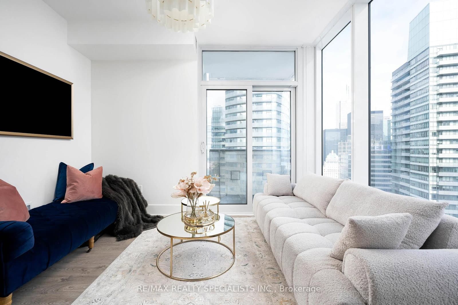 10 York Street, Unit 4303 thumbnail 11