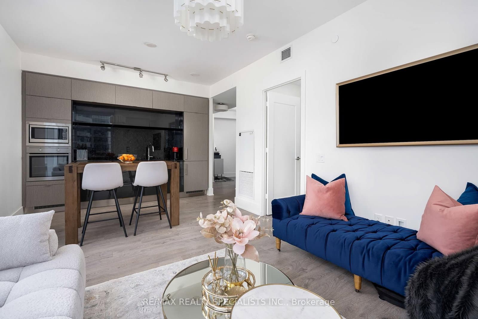 10 York Street, Unit 4303 thumbnail 13