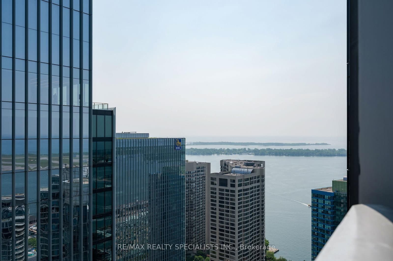 10 York Street, Unit 4303 thumbnail 26