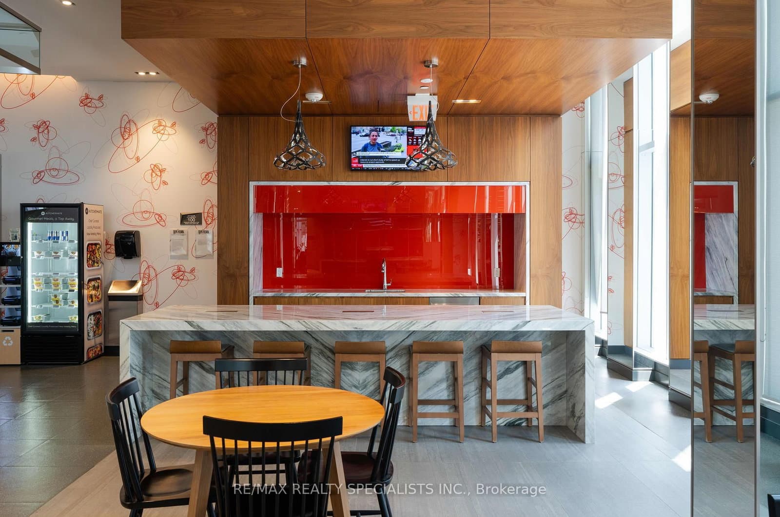 10 York Street, Unit 4303 thumbnail 33