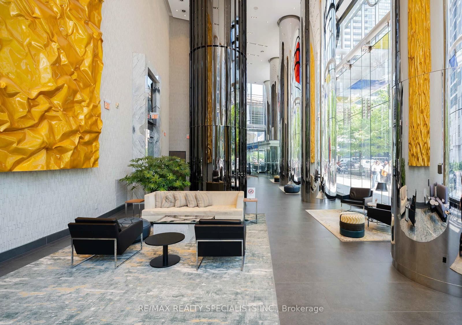 10 York Street, Unit 4303 thumbnail 5