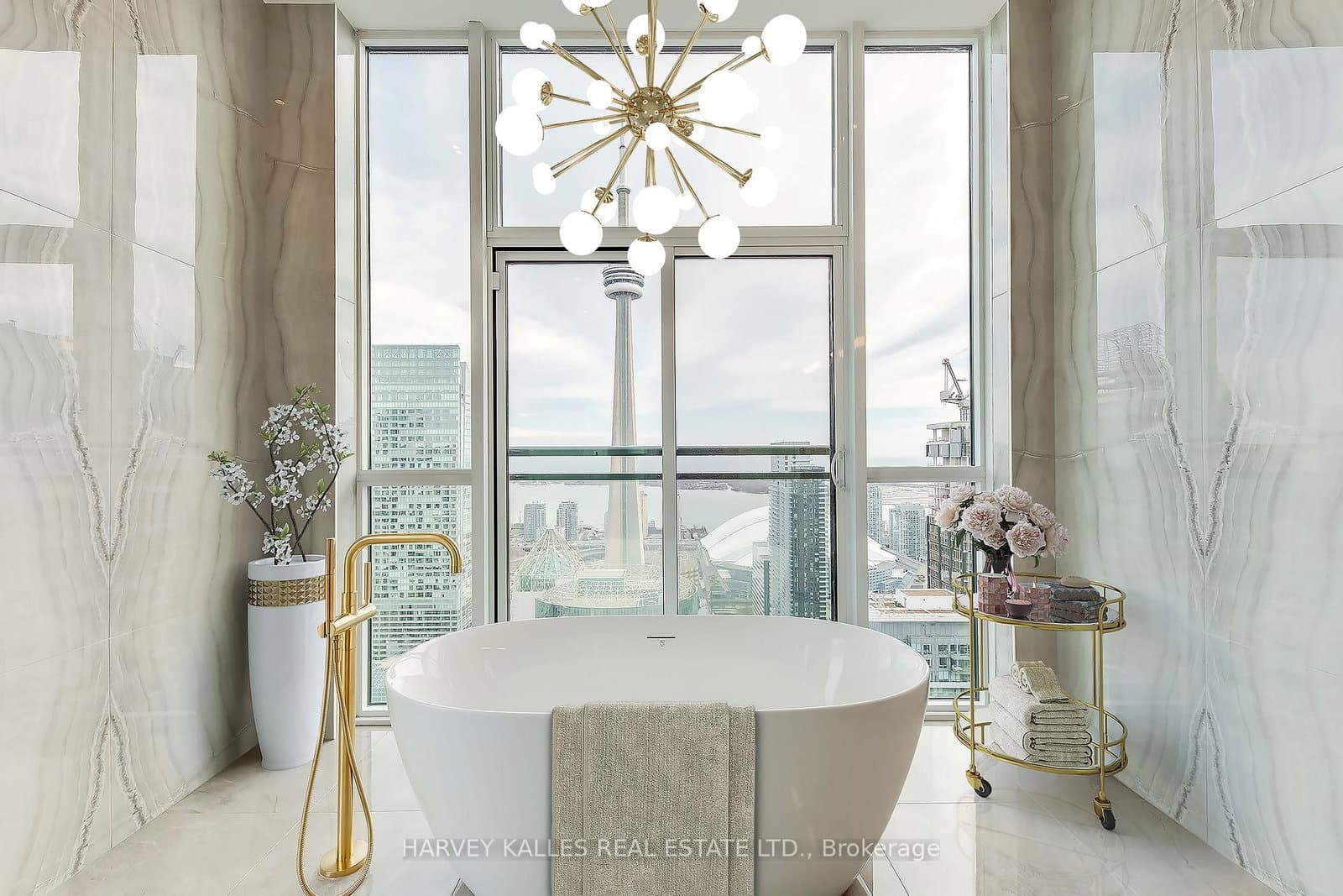 99 John Street, Unit 4801 thumbnail 10