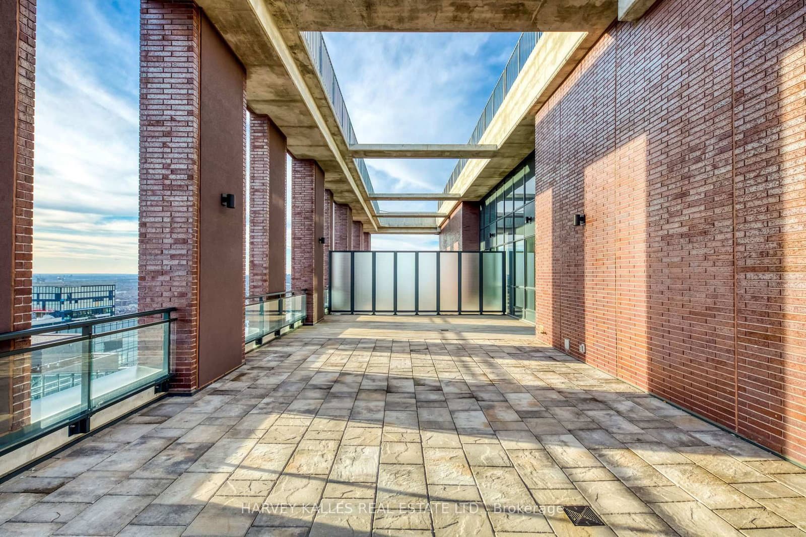 99 John Street, Unit 4801 thumbnail 17
