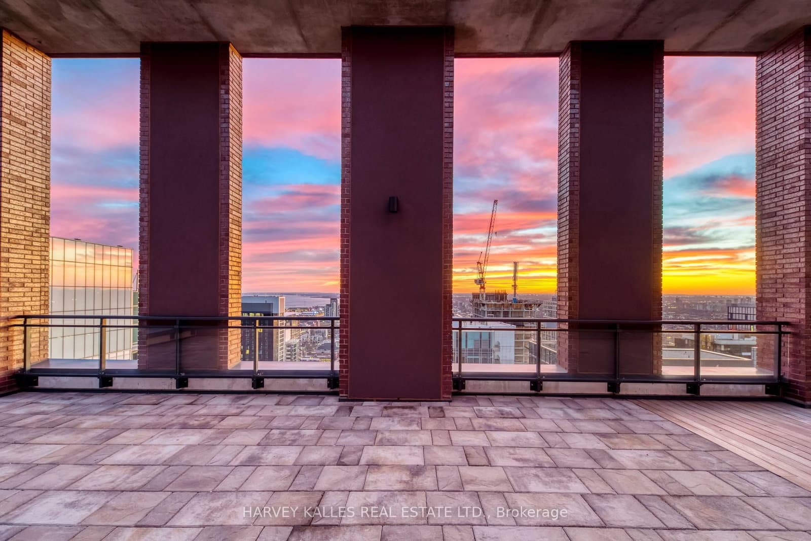 99 John Street, Unit 4801 thumbnail 19