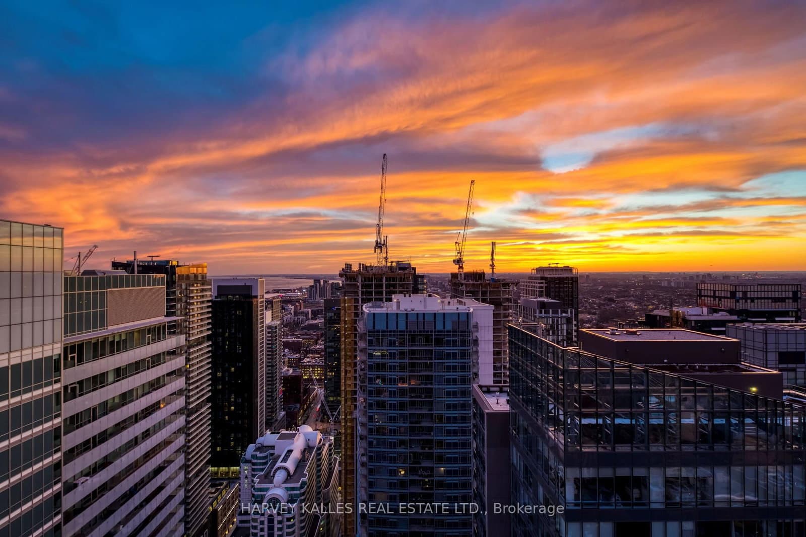99 John Street, Unit 4801 thumbnail 37