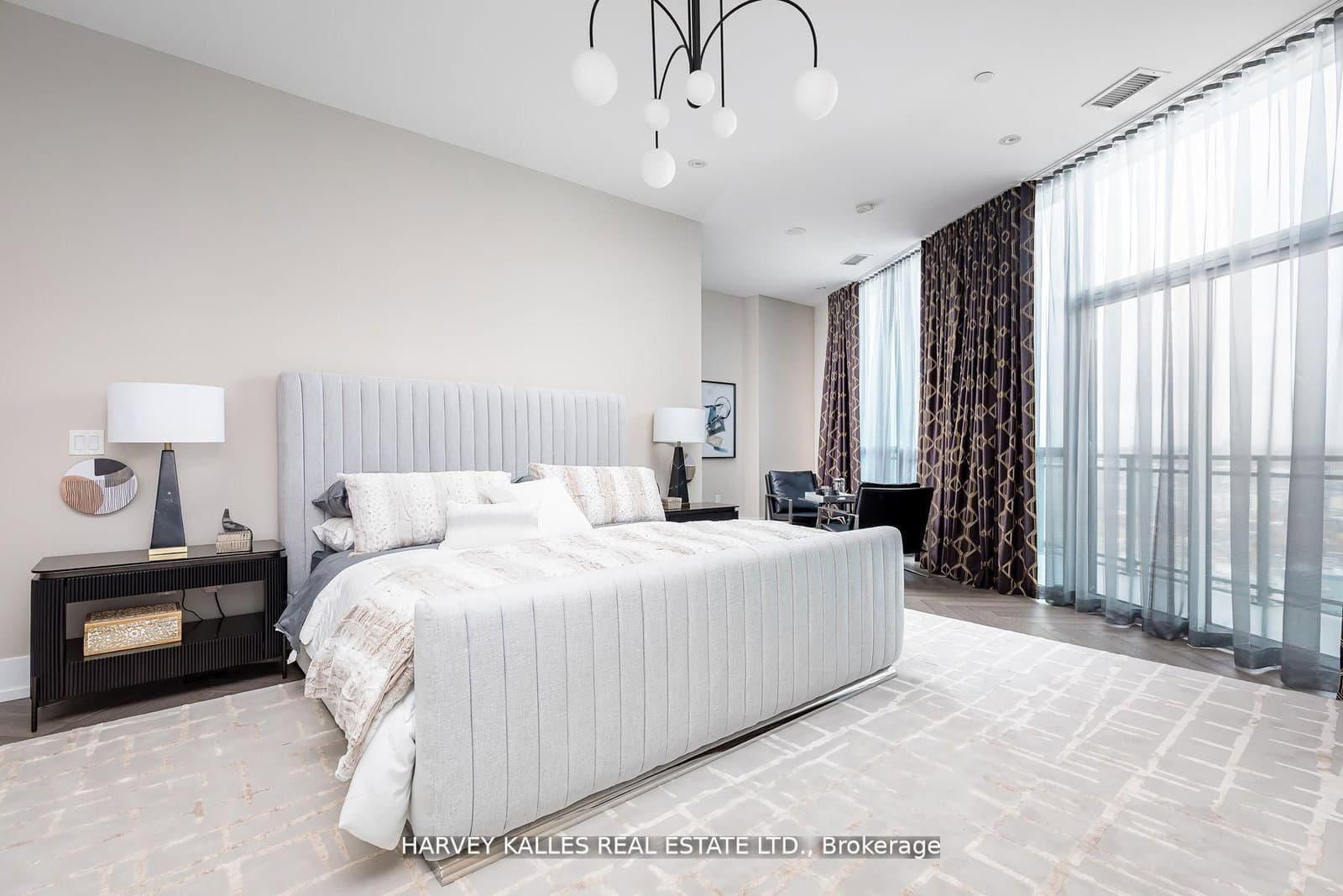99 John Street, Unit 4802 thumbnail 22