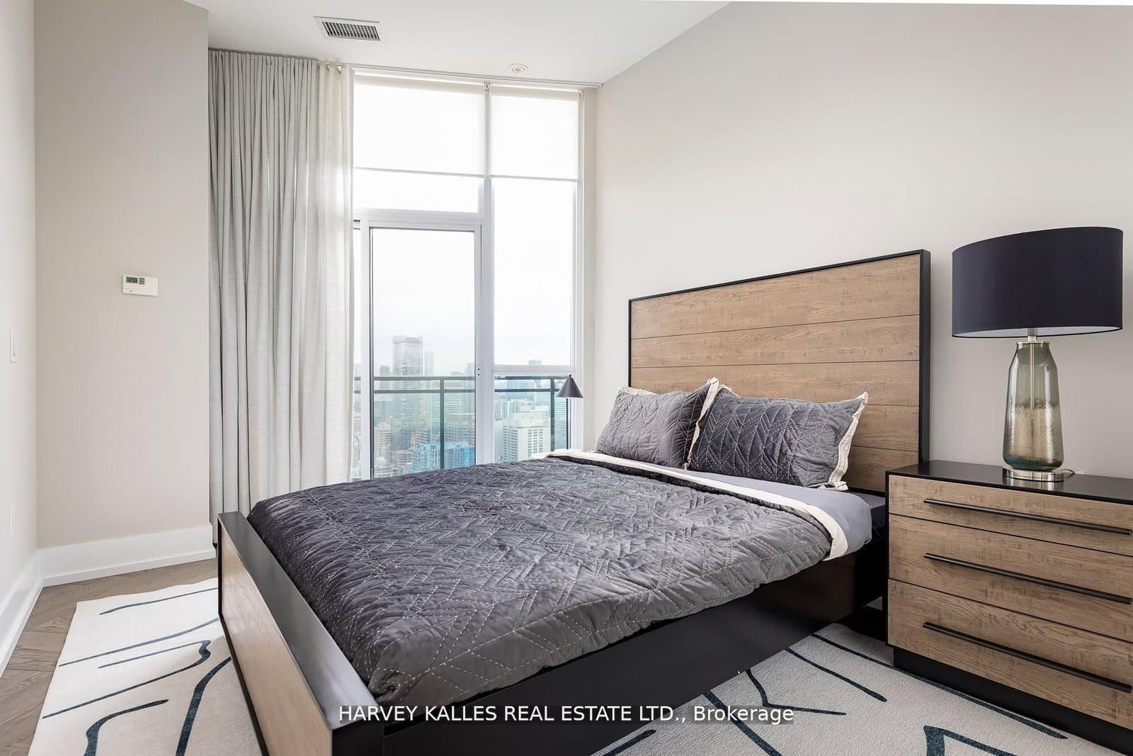 99 John Street, Unit 4802 thumbnail 29
