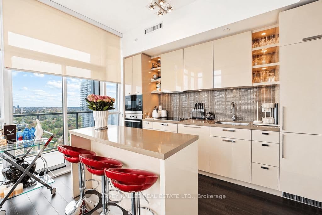 32 Davenport Road, Unit 2603 thumbnail 14