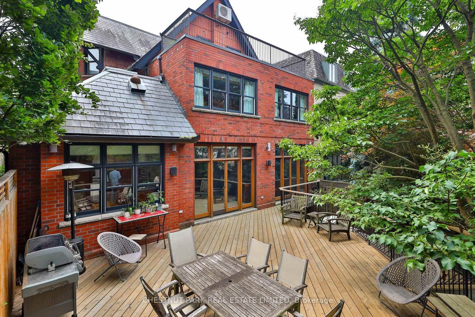46 Lowther Avenue - Image 1