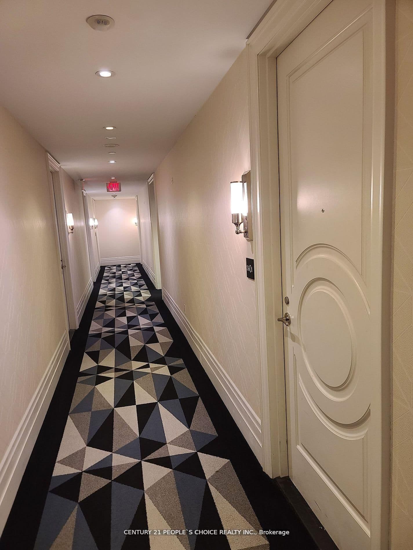 88 Blue Jays Way, Unit 3601 thumbnail 8