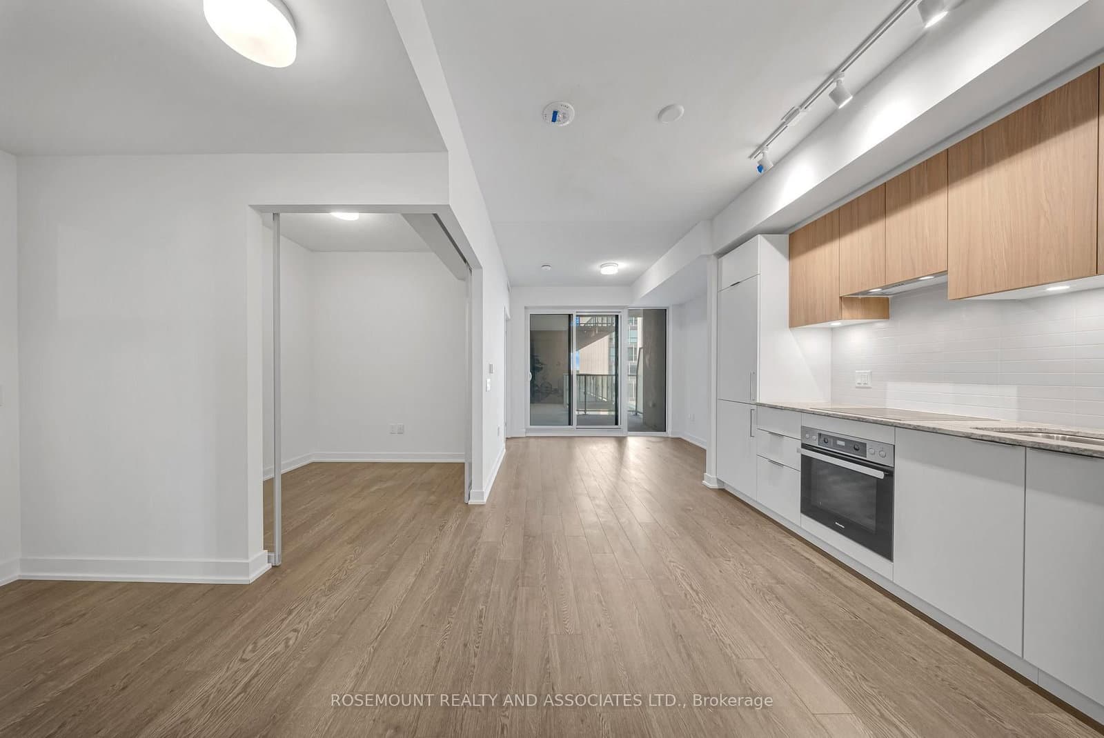 50 O'Neill Road, Unit 504 thumbnail 4