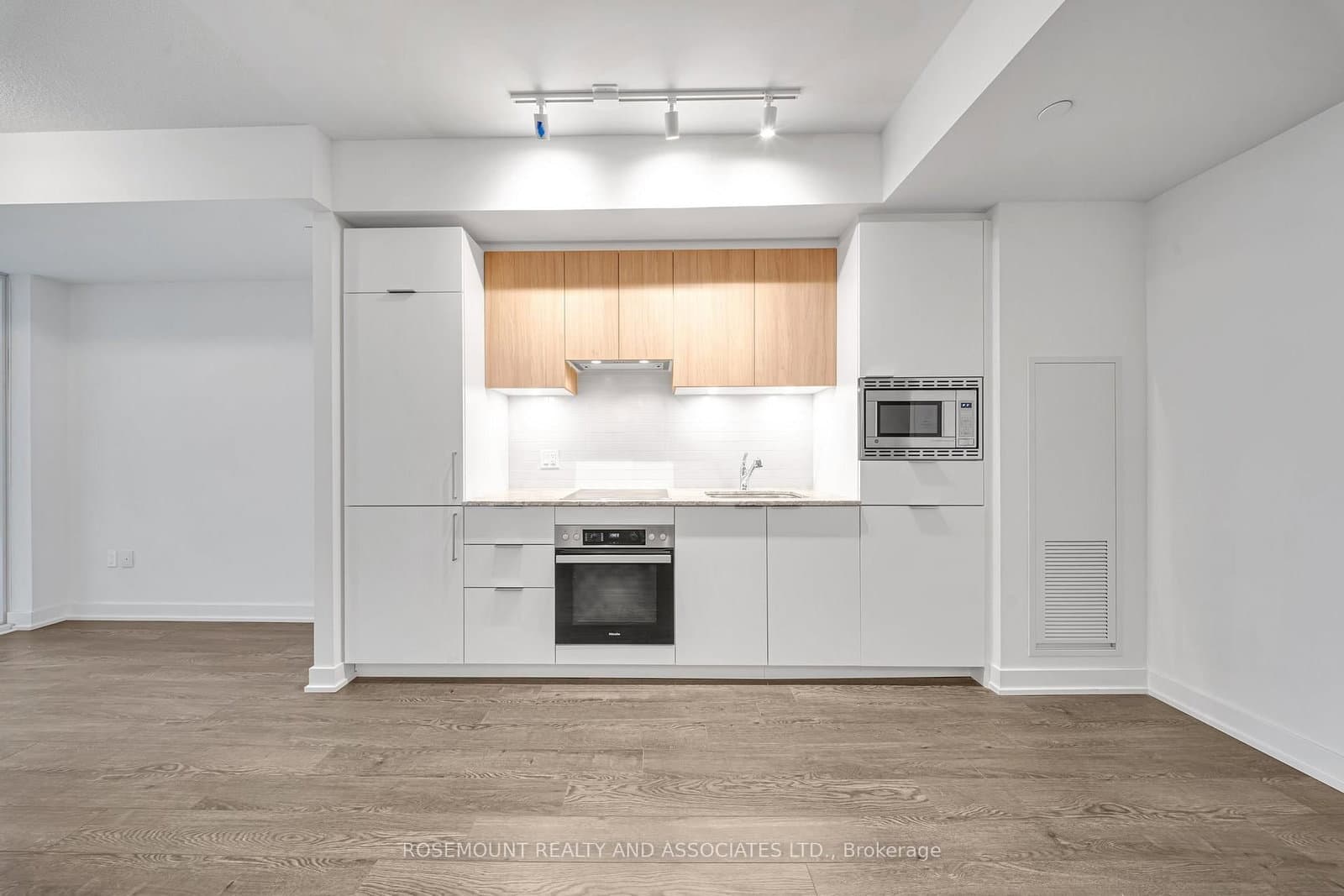50 O'Neill Road, Unit 504 thumbnail 6