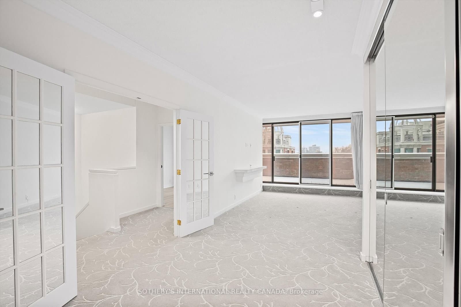 55A Avenue Road, Unit 408 thumbnail 18