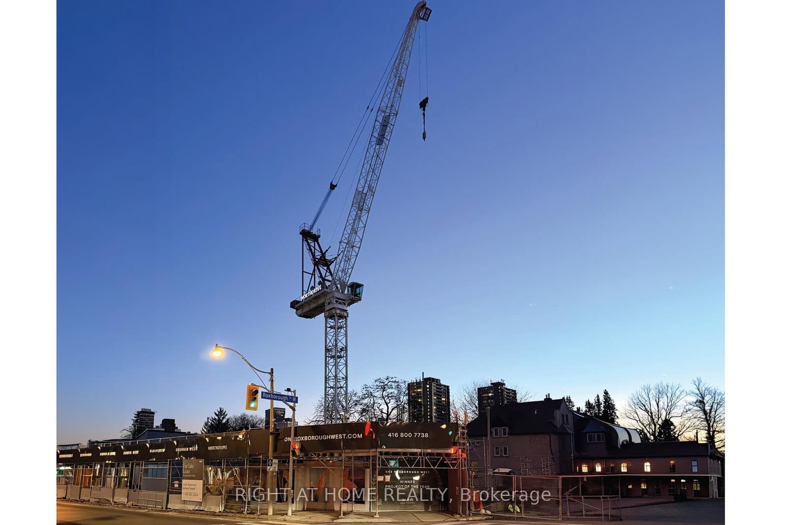 1 Roxborough Street W, Unit 403 thumbnail 28