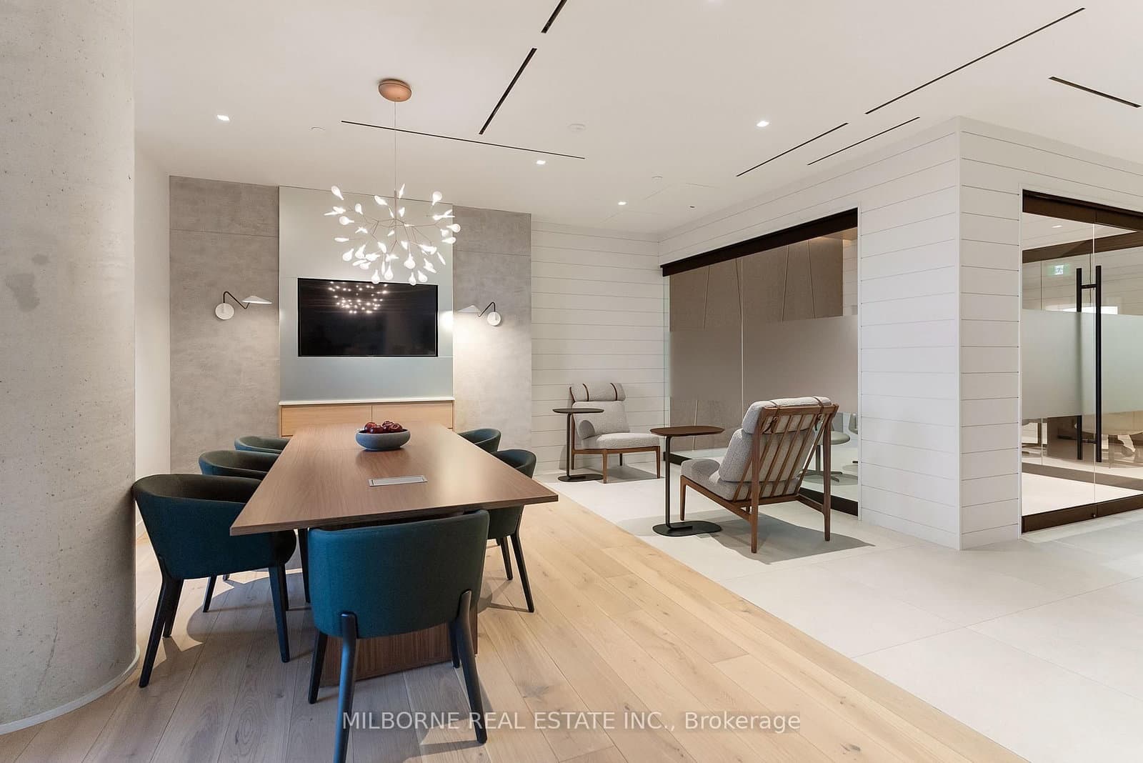 5 Defries Street, Unit 421 thumbnail 8