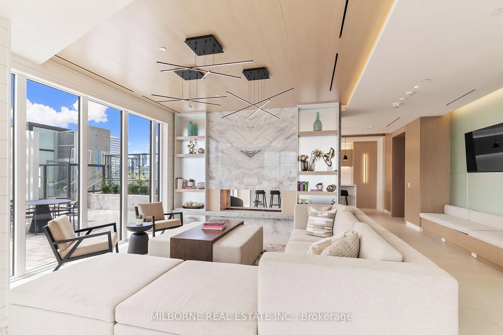 5 Defries Street, Unit 921 thumbnail 17