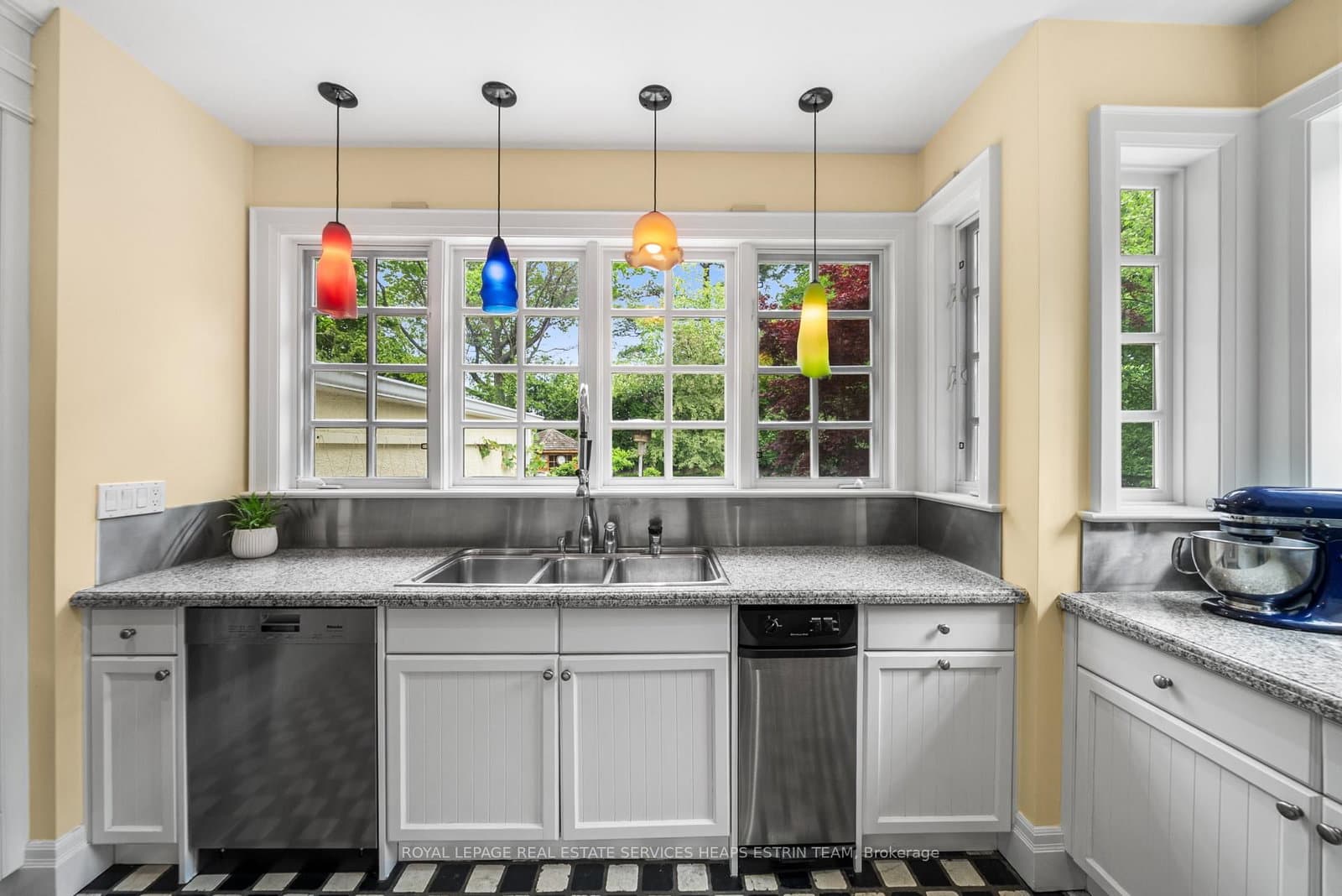 25 Strathgowan Crescent thumbnail 23