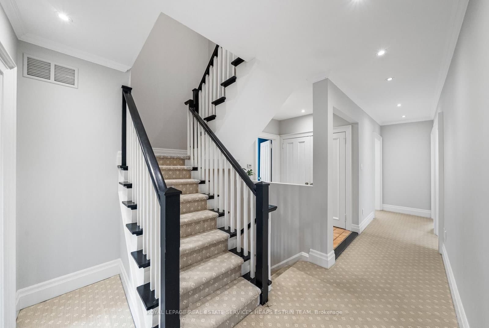 25 Strathgowan Crescent thumbnail 38