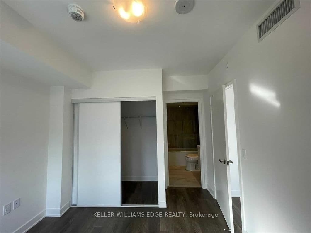 195 Redpath Avenue, Unit 1206 thumbnail 8