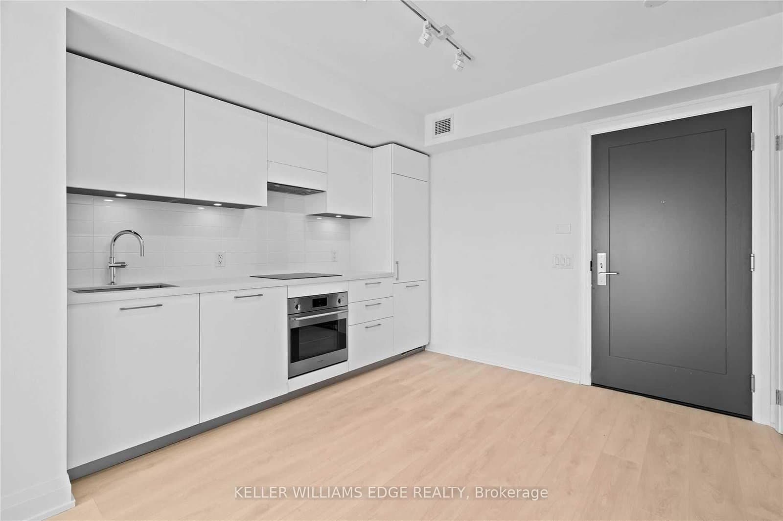33 Frederick Todd Way, Unit 507 thumbnail 7