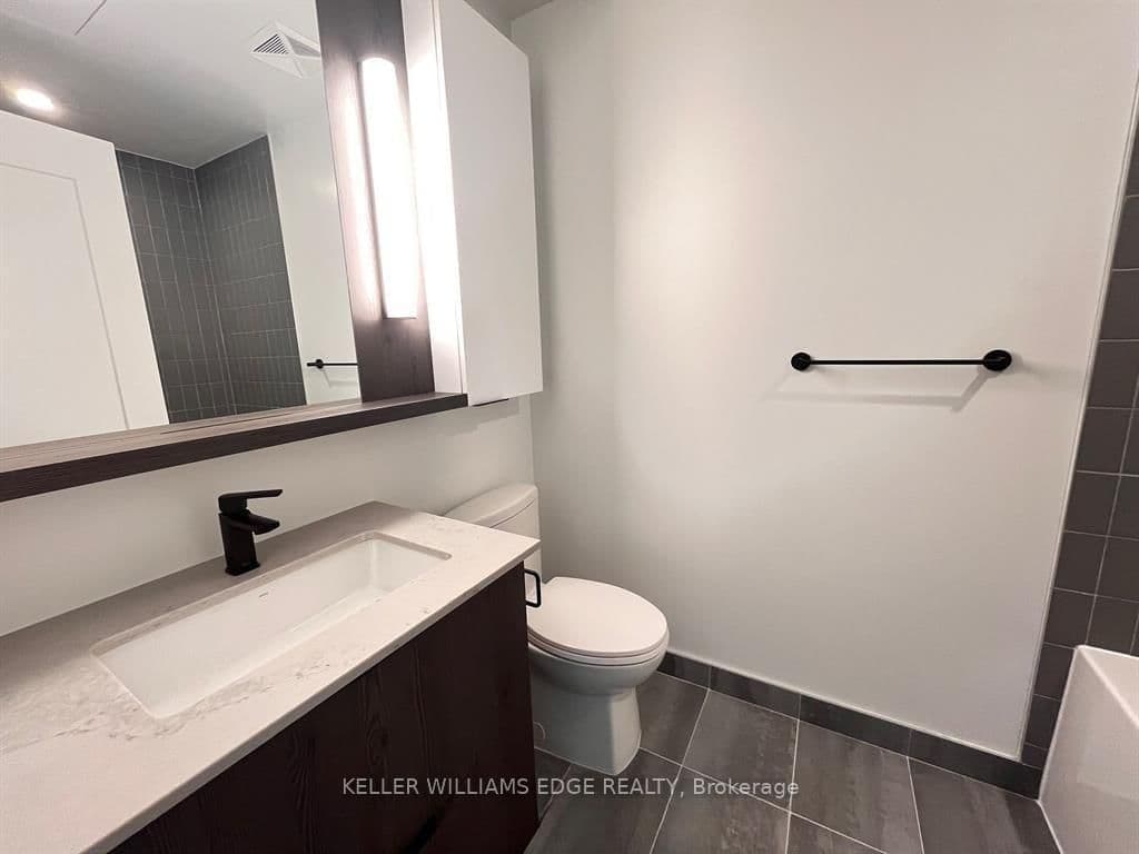 5 Defries Street, Unit 3010 thumbnail 10