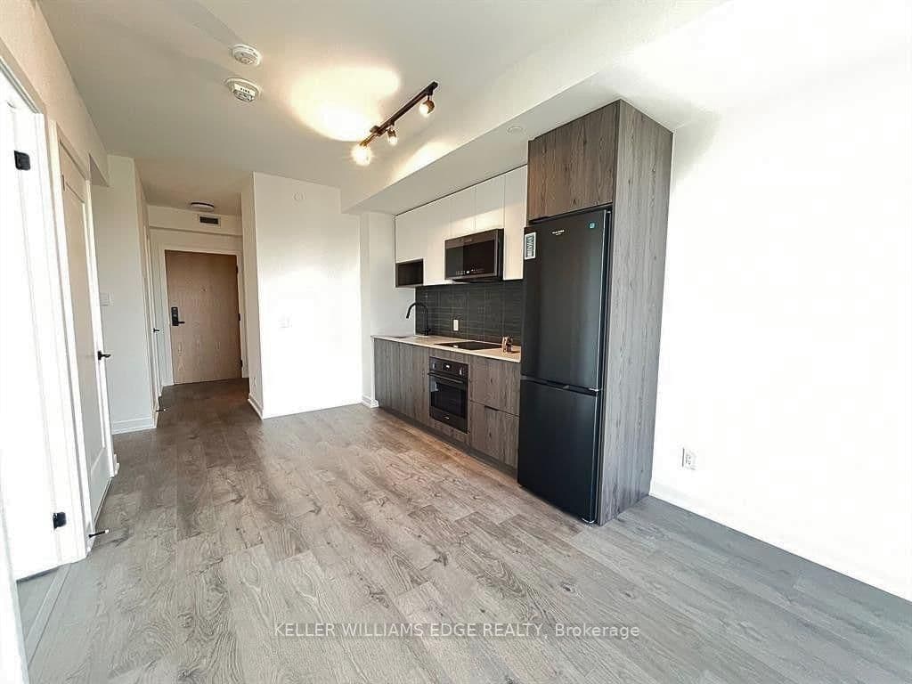 5 Defries Street, Unit 3010 thumbnail 13