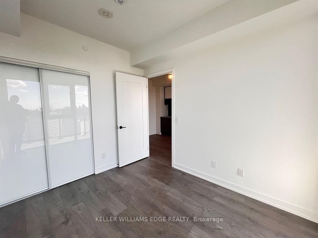 5 Defries Street, Unit 3010 thumbnail 5