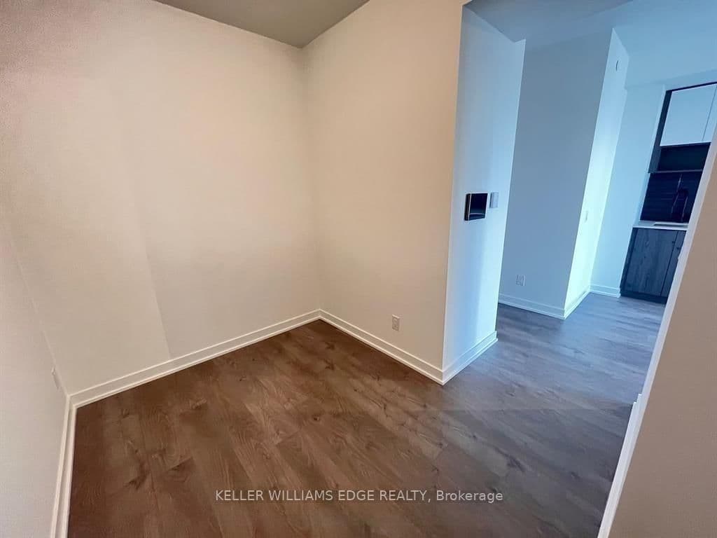 5 Defries Street, Unit 3010 thumbnail 8
