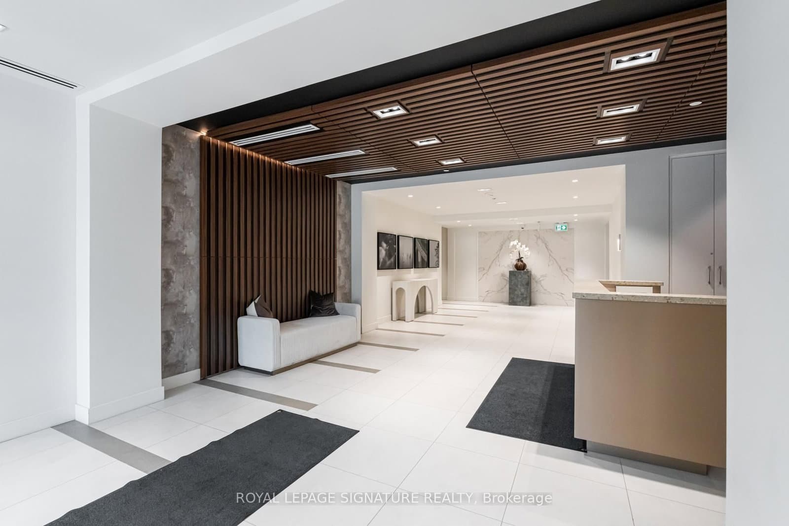 2 Teagarden Court, Unit 1304 thumbnail 4