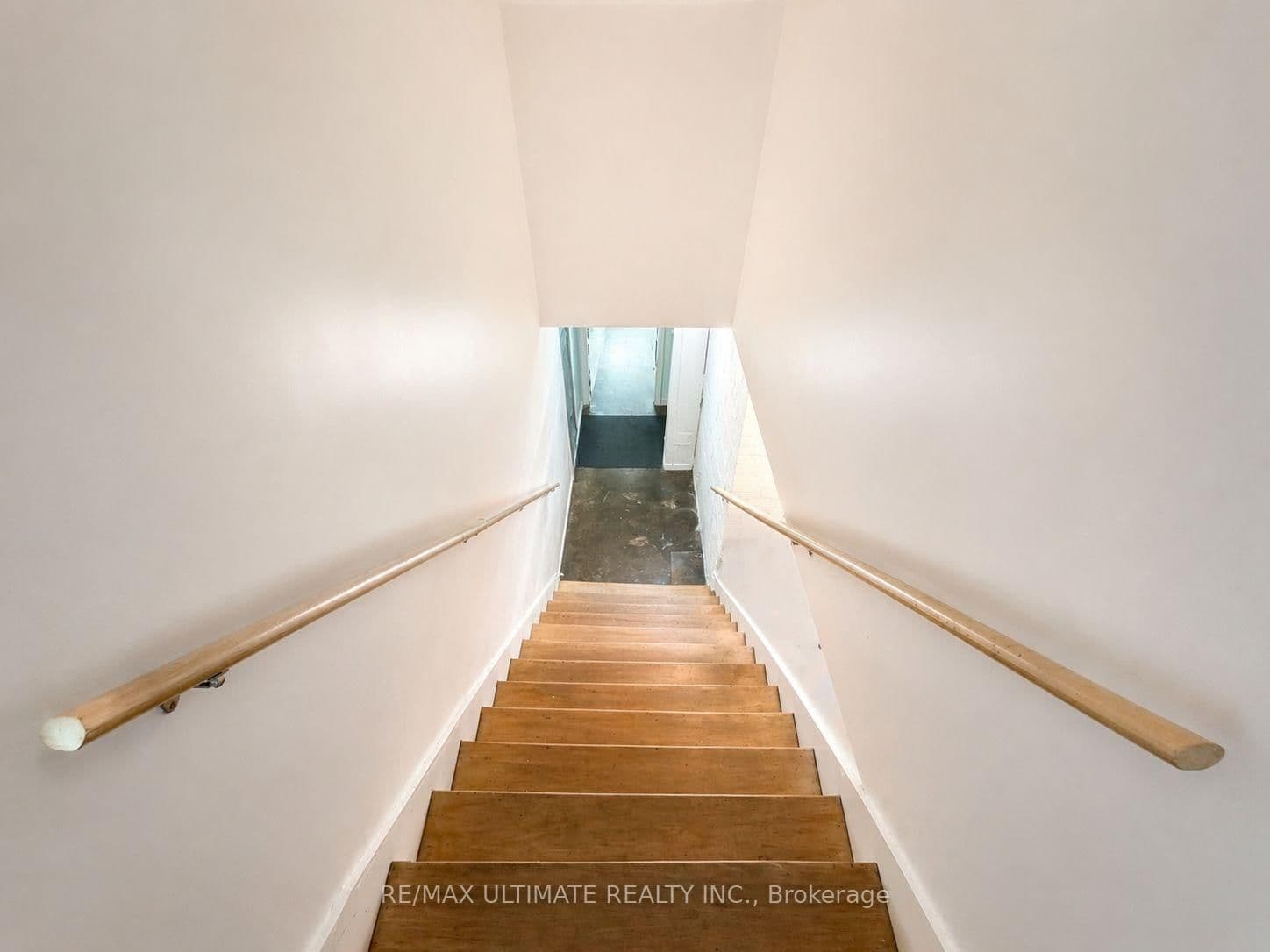 511 Queen Street W thumbnail 10