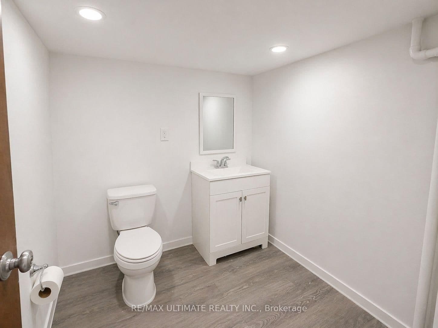 511 Queen Street W thumbnail 12