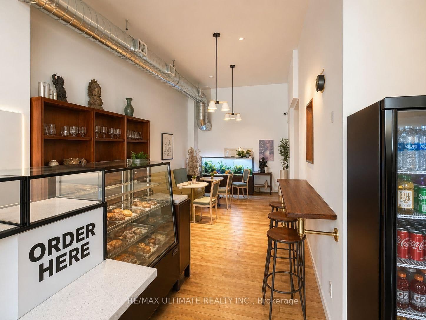 511 Queen Street W thumbnail 5
