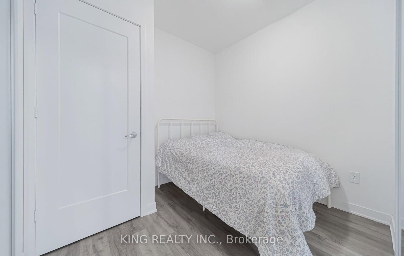 121 Lower Sherbourne Street S, Unit 233 thumbnail 19