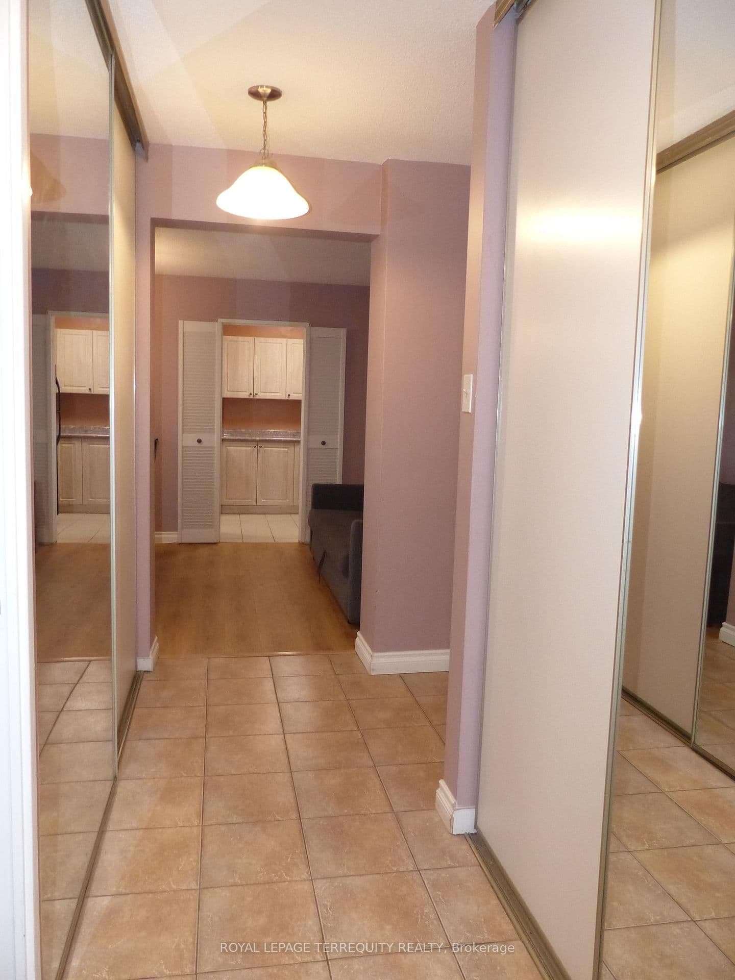 177 Linus Road, Unit 906 thumbnail 2