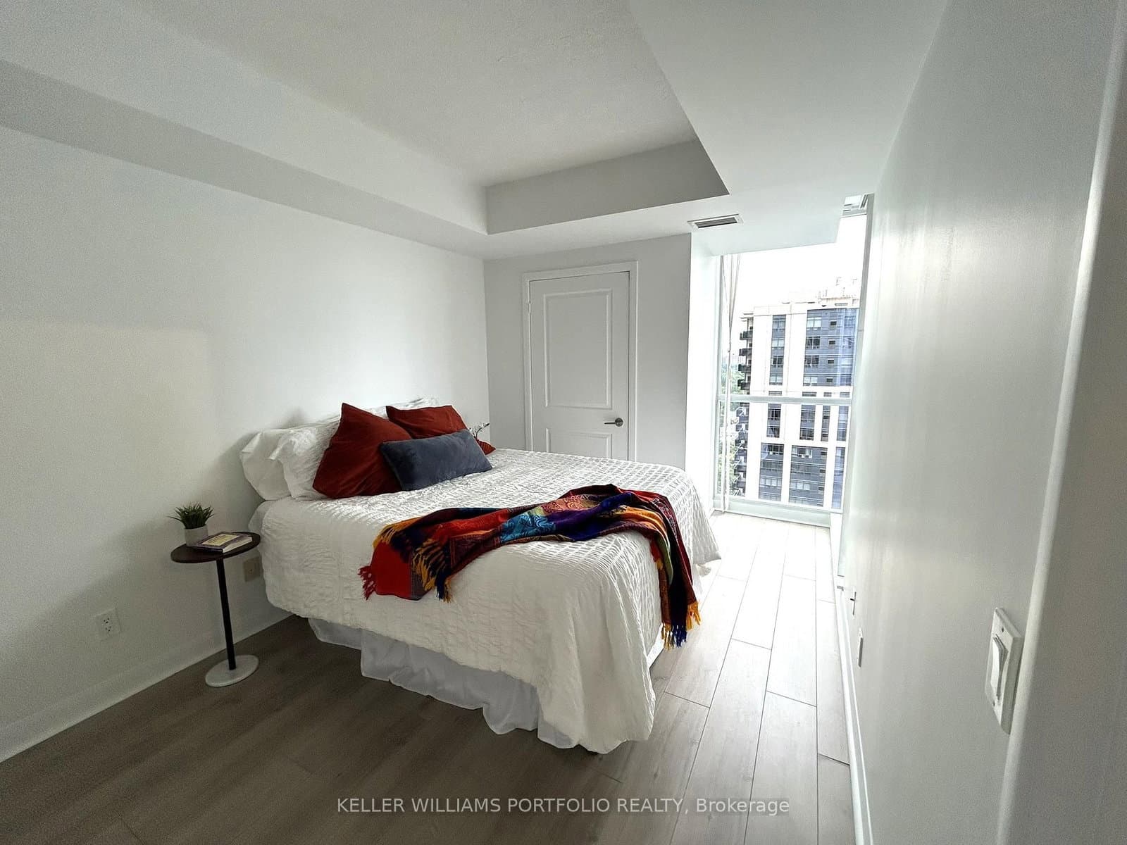 4968 Yonge Street, Unit 2801 thumbnail 3