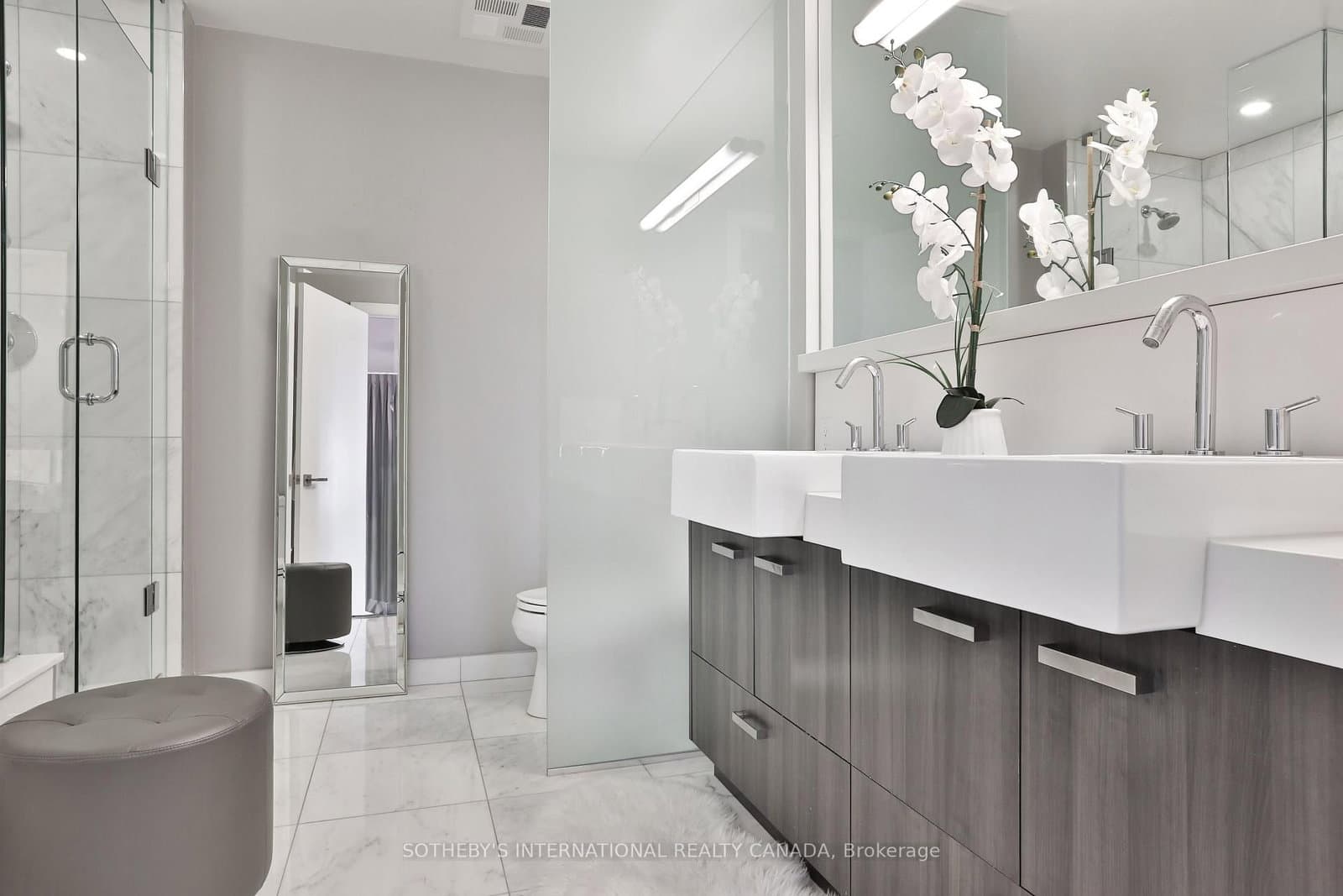 170 Avenue Road, Unit 811 thumbnail 20