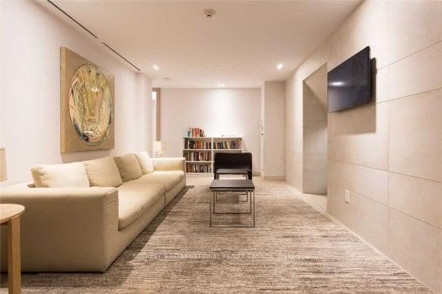 170 Avenue Road, Unit 811 thumbnail 37