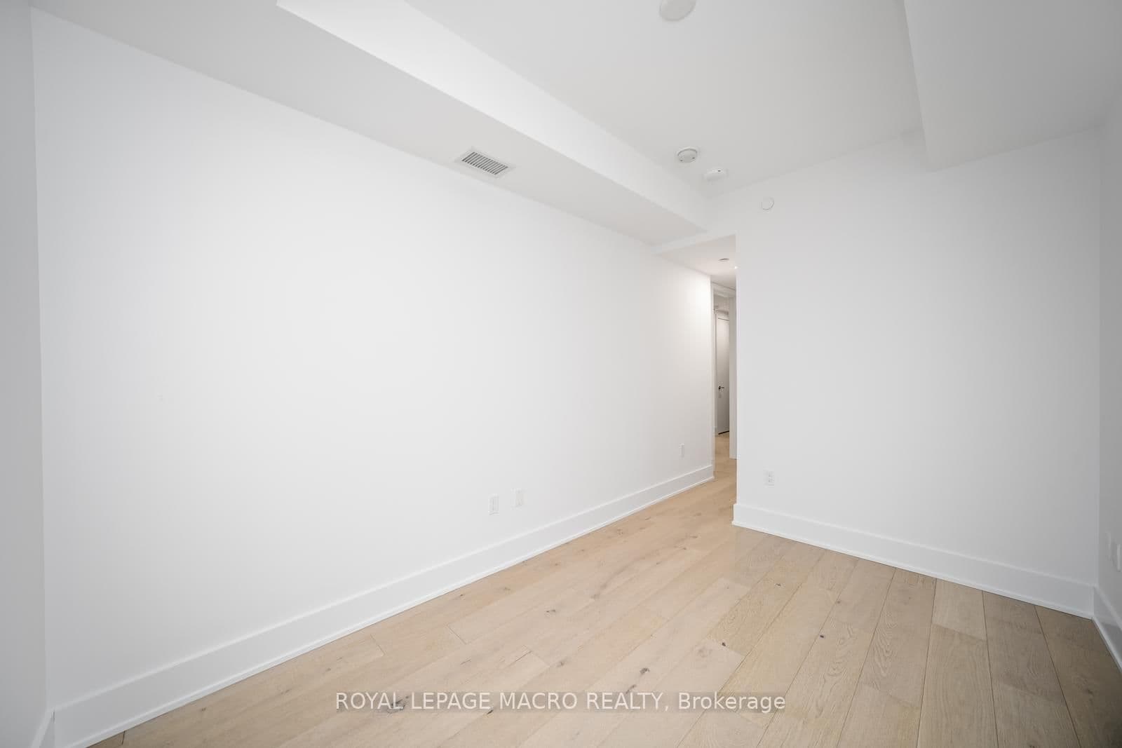346 Davenport Road, Unit 403 thumbnail 23