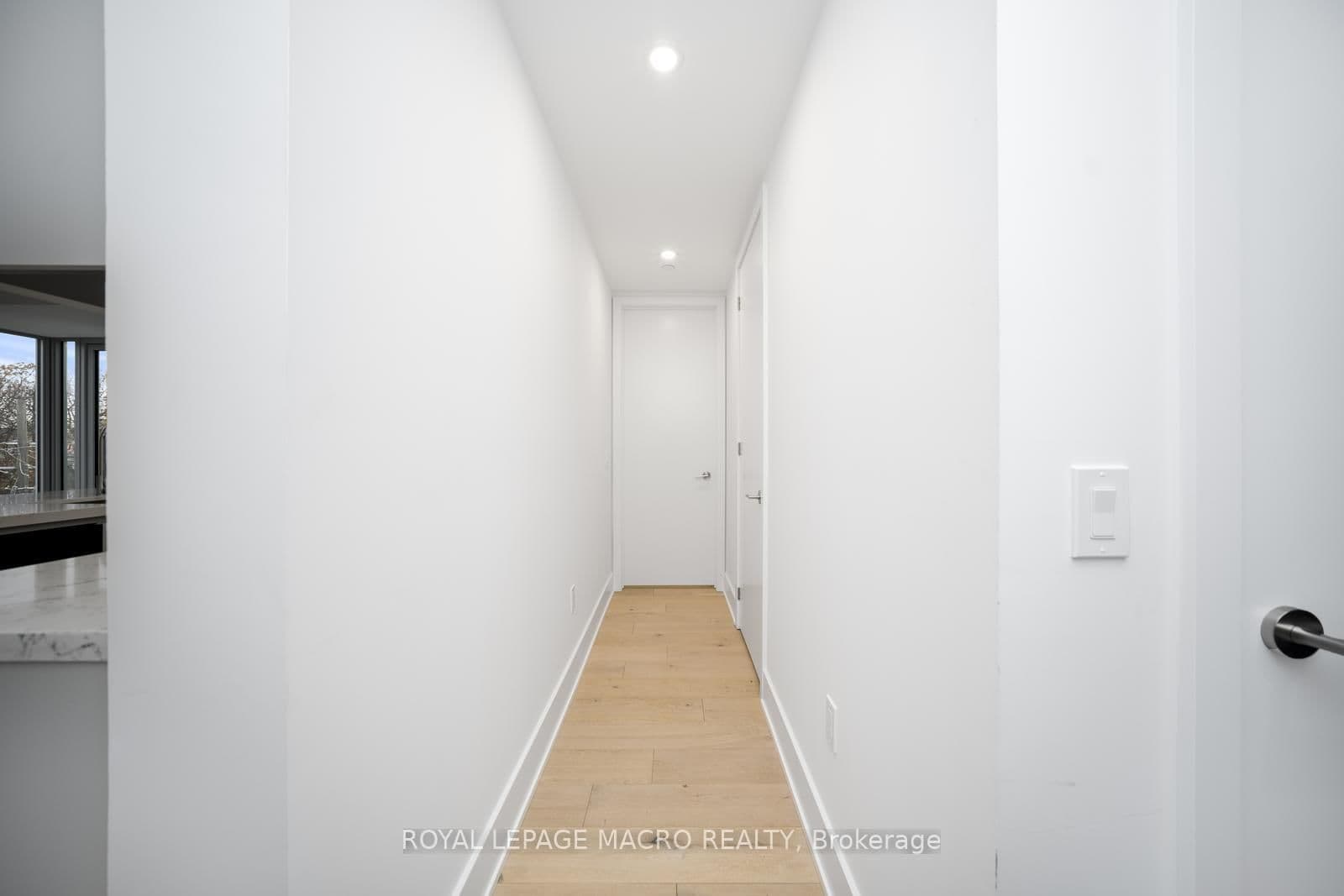 346 Davenport Road, Unit 403 thumbnail 27