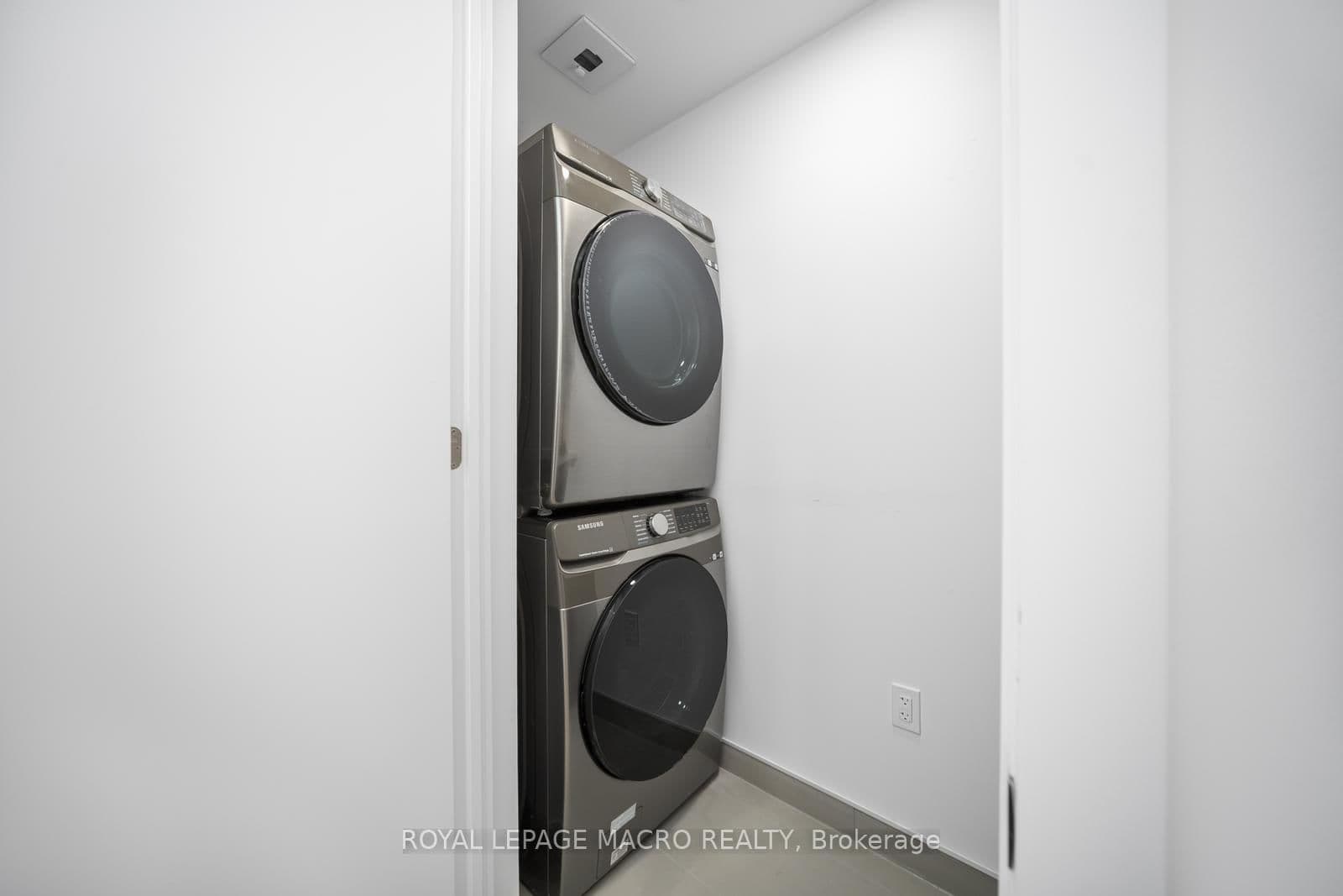 346 Davenport Road, Unit 403 thumbnail 31